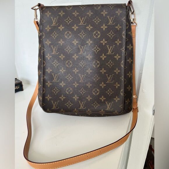 🩷SALE🩷 Louis vuitton Musette salsa Crossbody - Picture 1 of 15